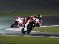 MotoGP Test in Quatar: "La rossa" che spaventa