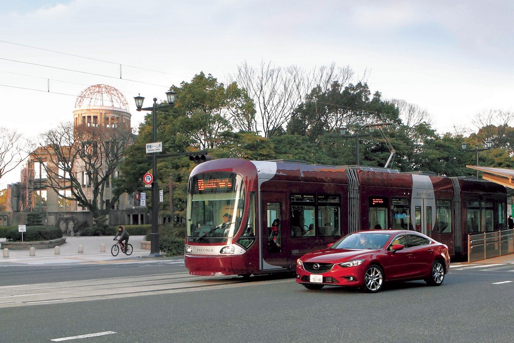 Mazda 6 Auto e Tram