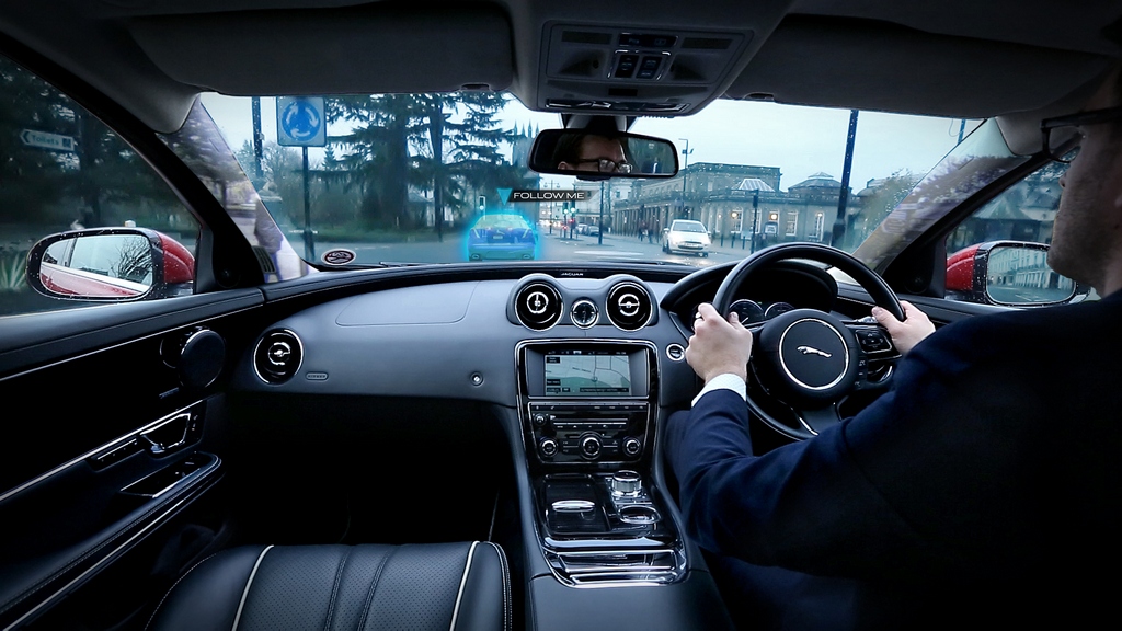 Jaguar e Land Rover Montante Trasparente