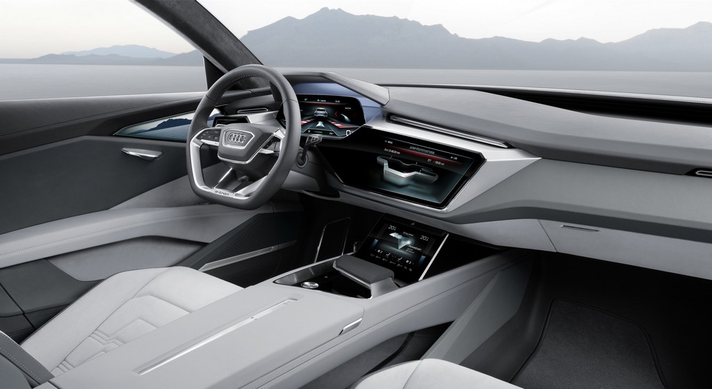 Audi e-tron quattro concept Interni Passeggero