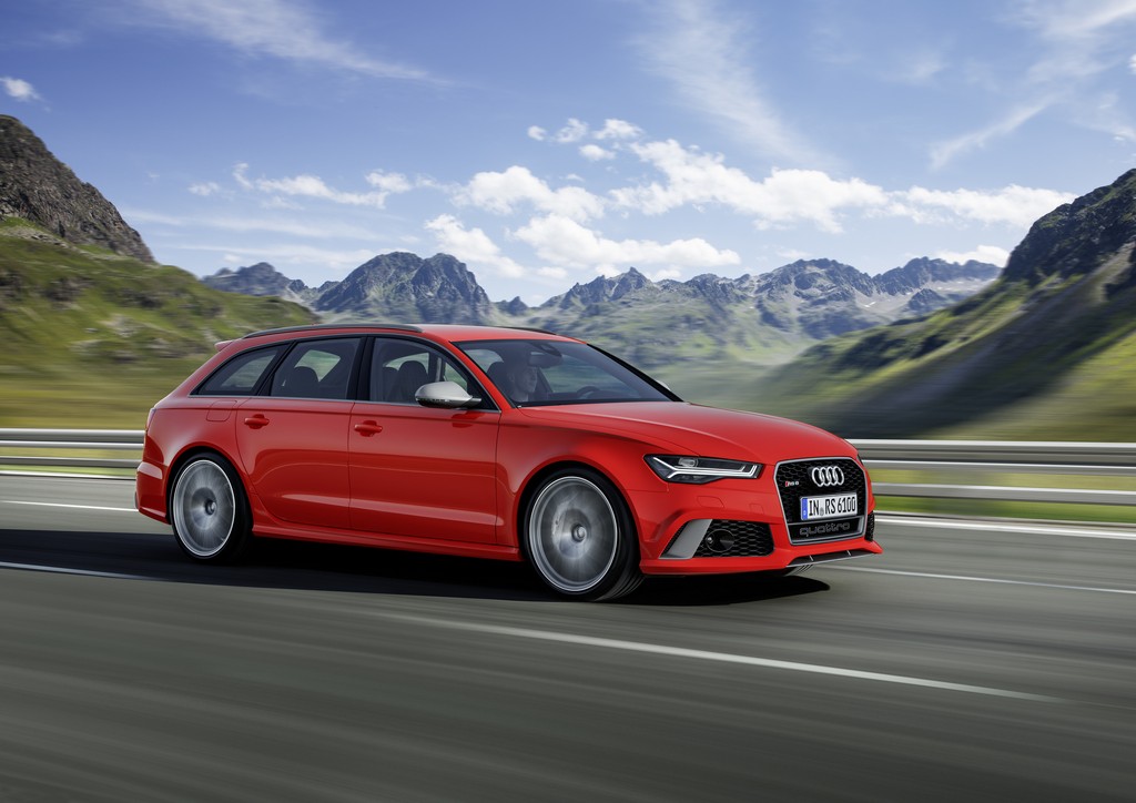 Audi RS 6 Avant Performance In strada