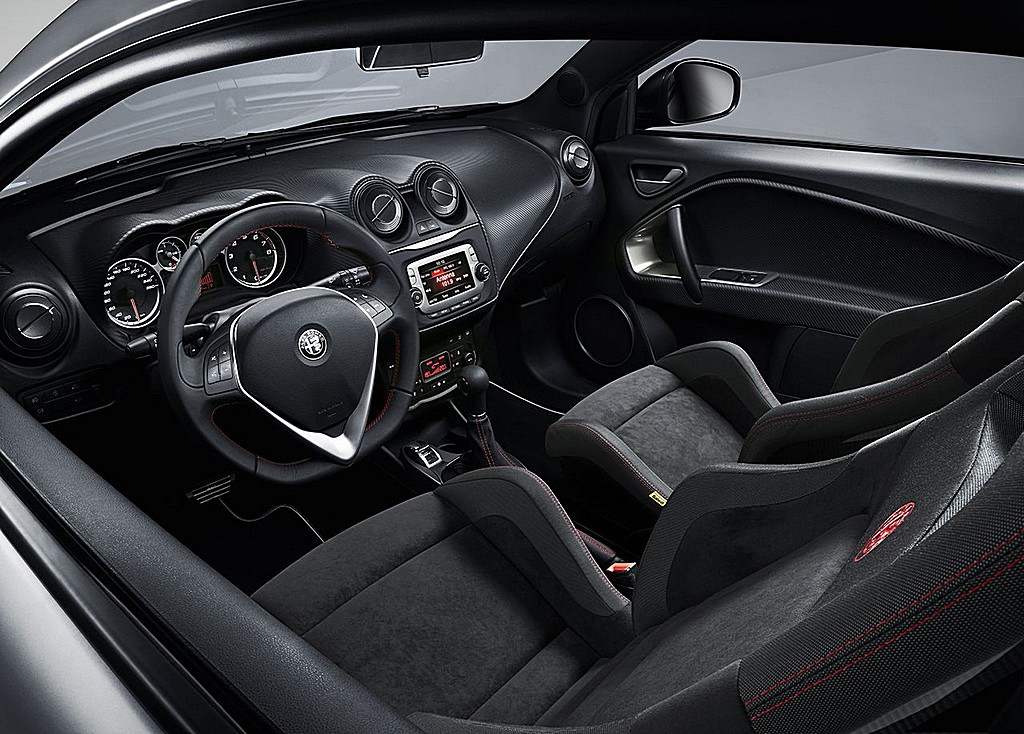 Alfa Romeo Nuova MITO Interni