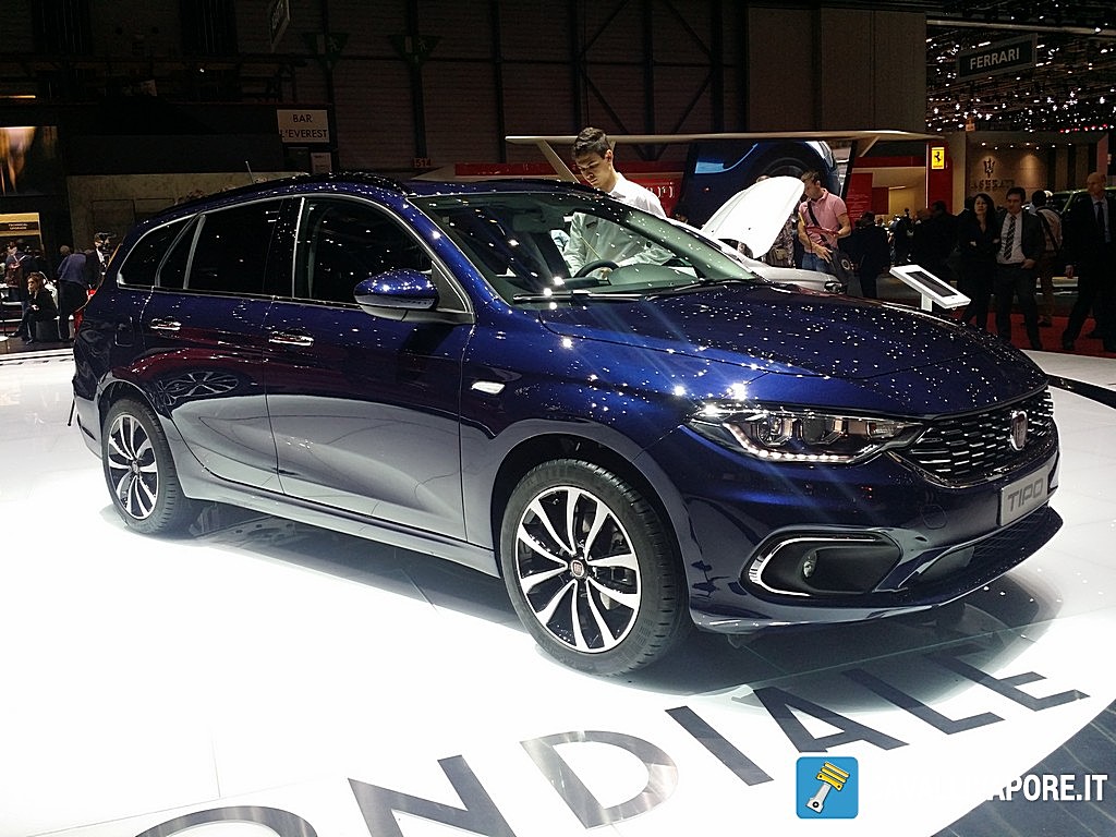 Fiat Tipo Station Wagon LIVE GIMS 2016