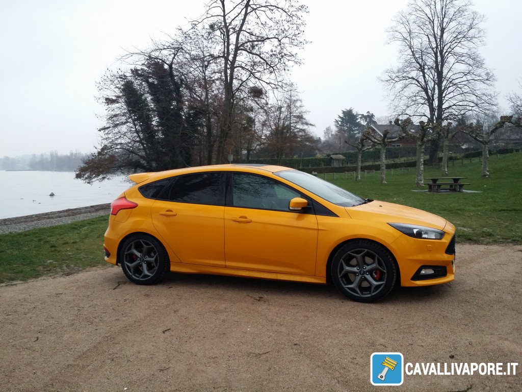 Ford Focus ST Laterale Destro