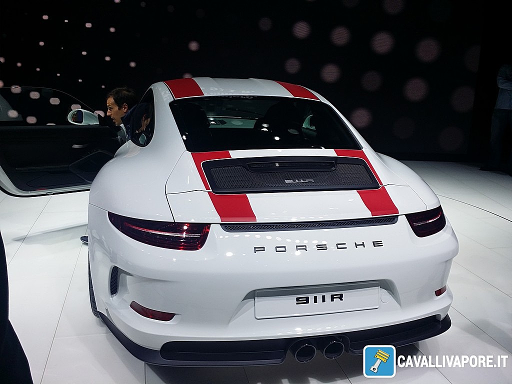 Porsche 911 R LIVE GIMS 2016 Dietro