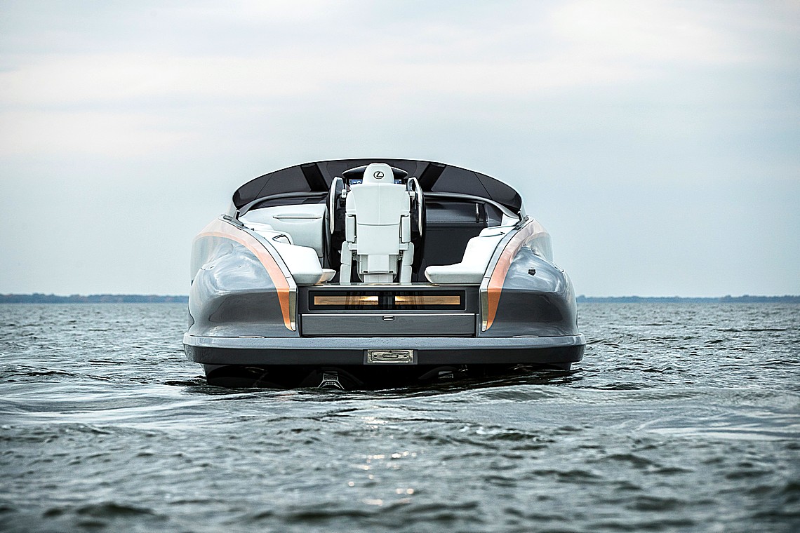 Lexus Sport Yacht 7