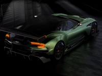 Aston-Martin-Vulcan-Tre-Quarti-Posteriore