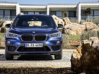 BMW-X1-18