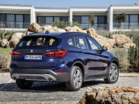 BMW-X1-19