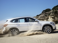 BMW-X1-3