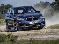 BMW-X1-7