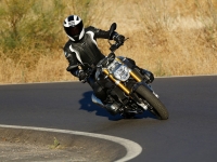 BMW-R1200-R-3