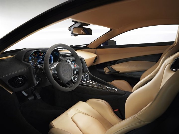 jaguar-c-x75-interni jaguar-c-x75-interni