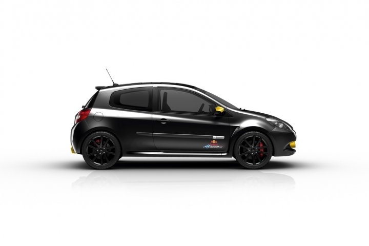 Renault-Clio-RS-Red-Bul-Racing-RB7-Lato