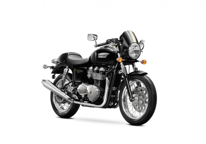 triumph-thruxton-phantom-black