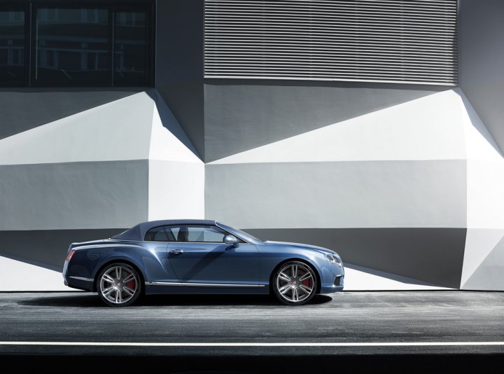 Bentley-Continental-GTC-V8-lato