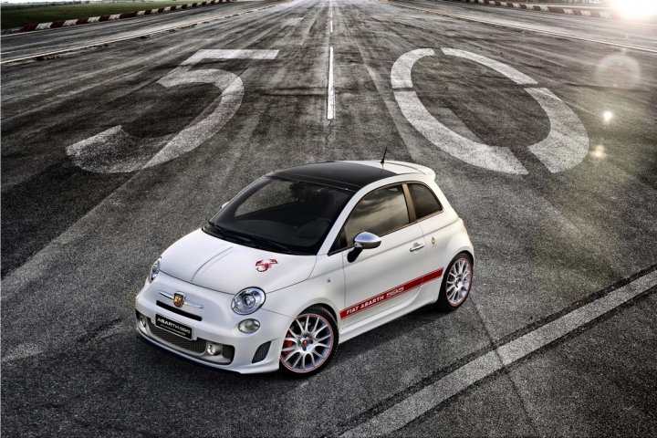 abarth-595-50-anniversario-tre-quarti-anteriore abarth-595-50-anniversario-tre-quarti-anteriore