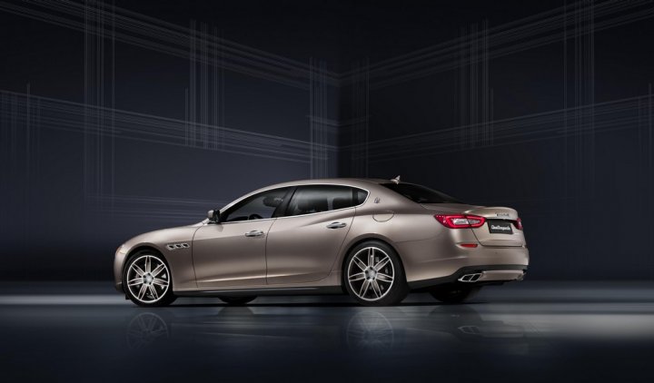 maserati-quattroporte-ermenegildo-zegna-limited-edition-tre-quarti-posteriore maserati-quattroporte-ermenegildo-zegna-limited-edition-tre-quarti-posteriore
