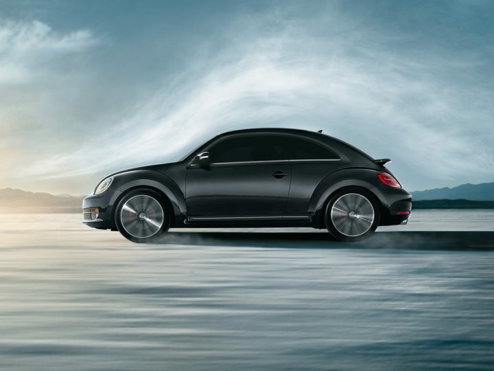 volkswagen-nuovo-maggiolino-nero volkswagen-nuovo-maggiolino-nero
