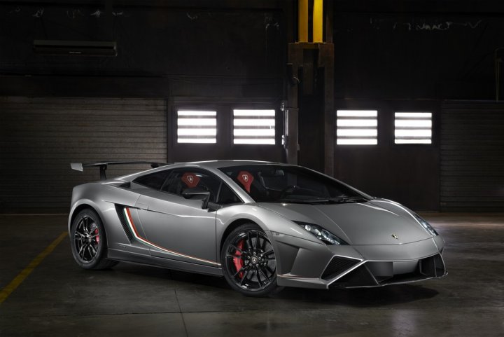 lamborghini-gallardo-lp-570-4-squadra-corse-box