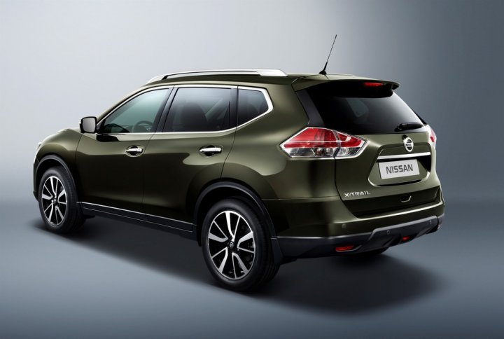 nissan-x-trail-tre-quarti-posteriore nissan-x-trail-tre-quarti-posteriore