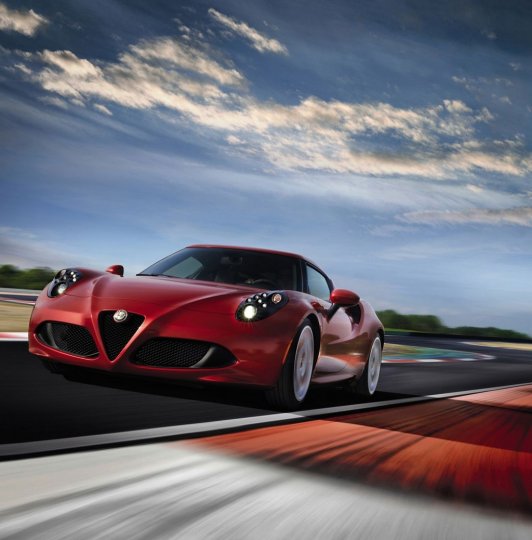 Alfa-Romeo-4C-21 Alfa-Romeo-4C-21