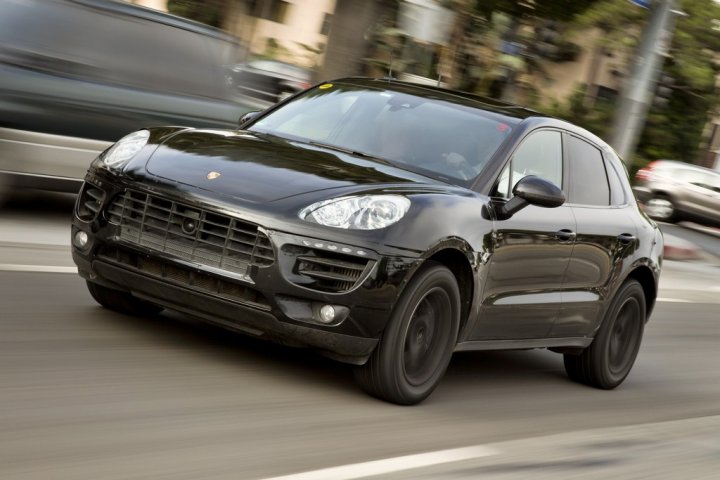 porsche-macan-tre-quarti