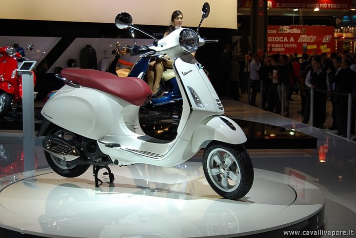 vespa-primavera-eicma-2013-live-03 vespa-primavera-eicma-2013-live-03
