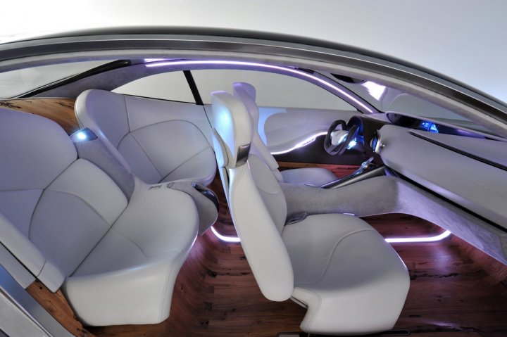 pininfarina-cambiano-interni pininfarina-cambiano-interni