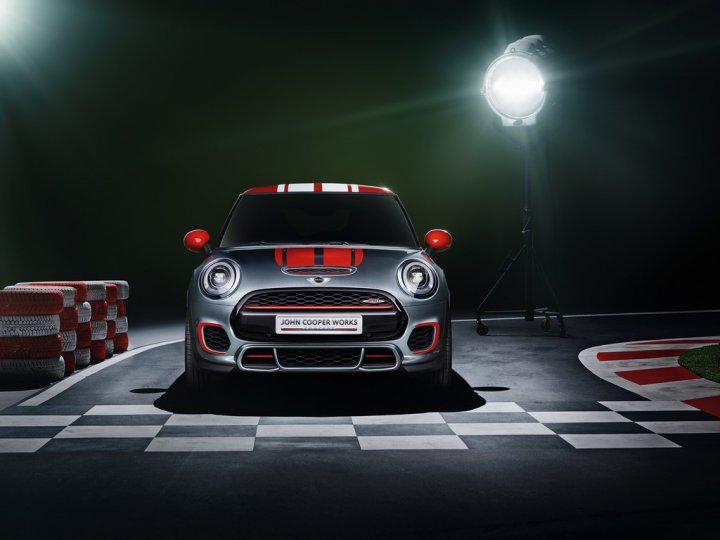 mini-john-cooper-works-concept-06