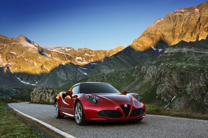 alfa-romeo-4c alfa-romeo-4c