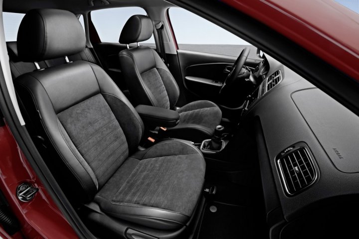 volkswagen-polo-sedili-anteriori volkswagen-polo-sedili-anteriori