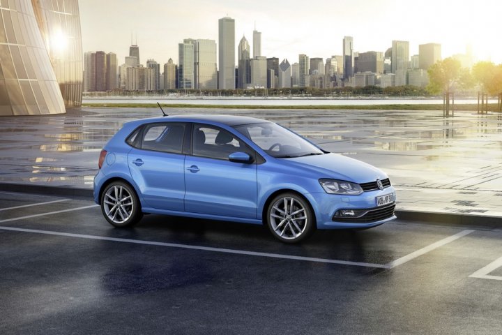 volkswagen-polo-tre-quarti-anteriore volkswagen-polo-tre-quarti-anteriore