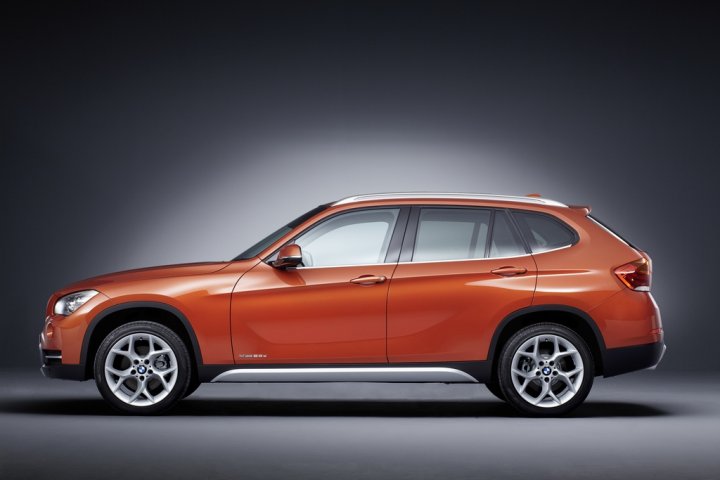 BMW-X1-Laterale