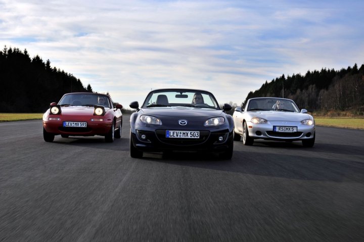 mazda-mx-5-25-anni-4 mazda-mx-5-25-anni-4