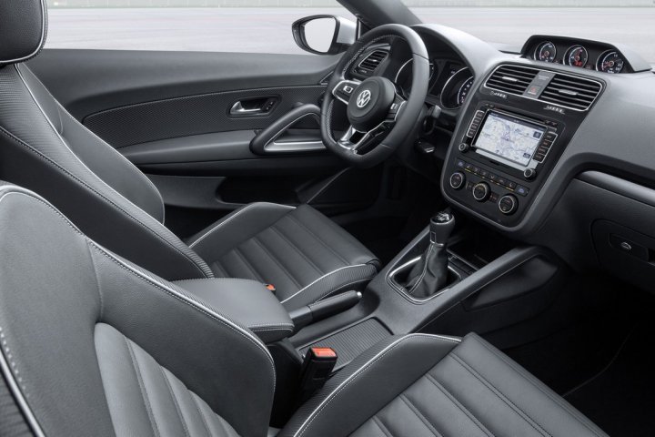 volkswagen-scirocco-interni volkswagen-scirocco-interni