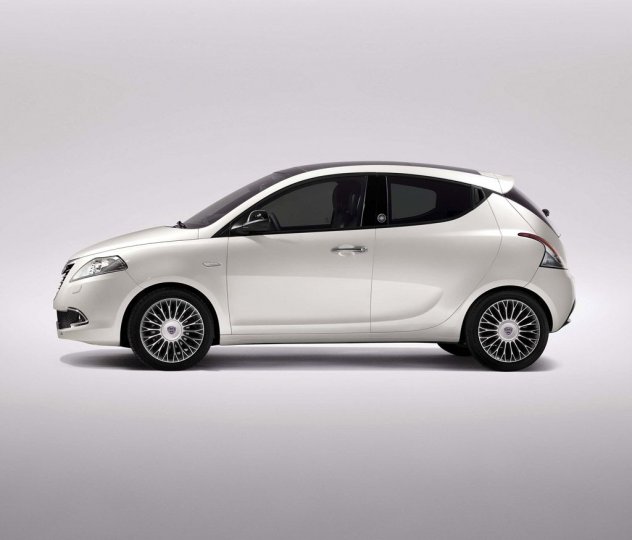 lancia-ypsilon-ecochic