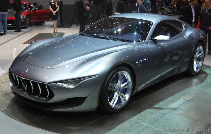 maserati-alfieri-concept-live-3 maserati-alfieri-concept-live-3