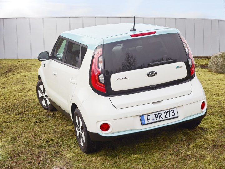 kia-soul-ev-33