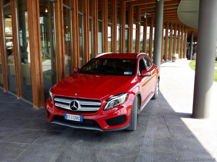 mercedes-gla-prova-27 mercedes-gla-prova-27