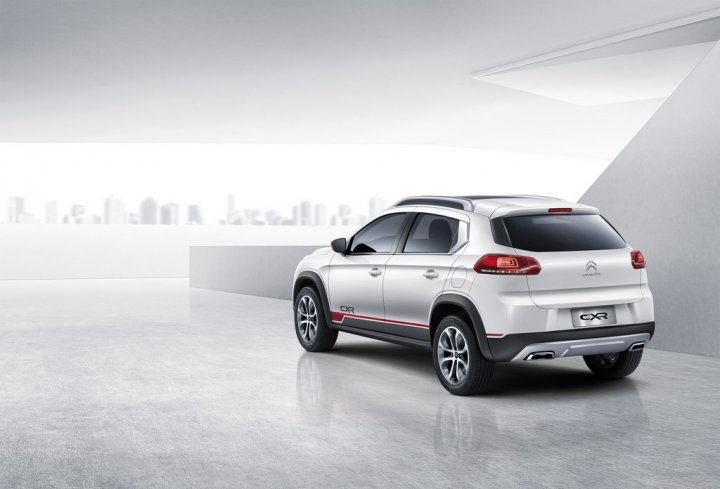 citroen-c-xr-concept-tre-quarti-posteriore citroen-c-xr-concept-tre-quarti-posteriore