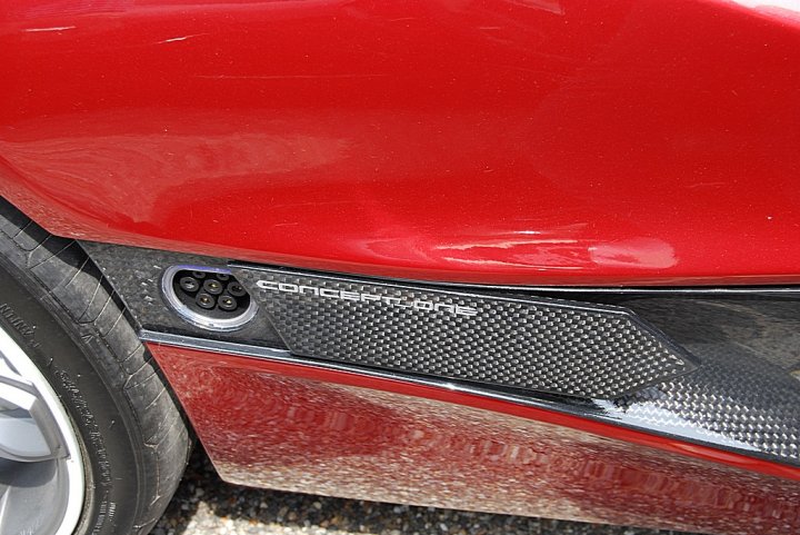 Rimac-Concept_One-Presa-Ricarica Rimac-Concept_One-Presa-Ricarica