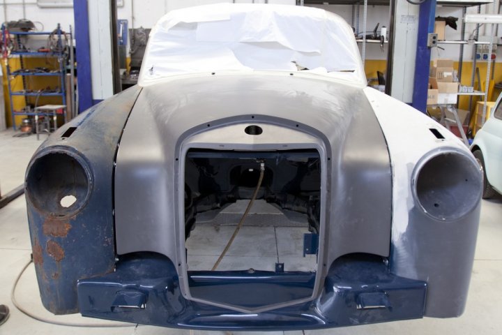 Mercedes-Ponton-220a-19 Mercedes-Ponton-220a-19