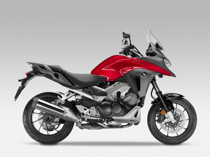 Honda-VFR800X-Crossrunner-2015-1