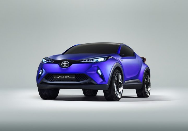 Toyota-C-HR-1