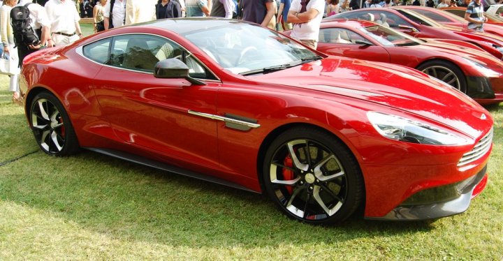 Aston-Martin-AM310-Project-Lato Aston-Martin-AM310-Project-Lato