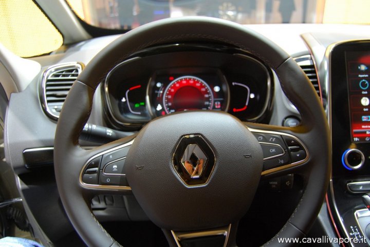 Renault-Nuova-Espace-LIVE-14