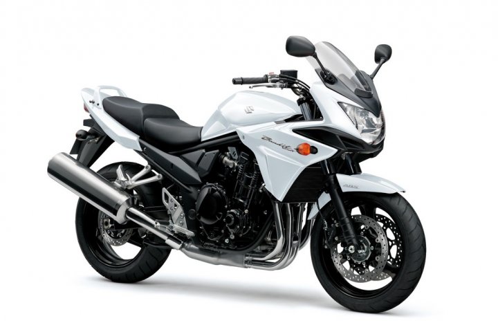 Suzuki-Bandit-1250S-ABS