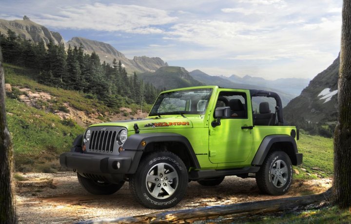 jeep-wrangler-mountain