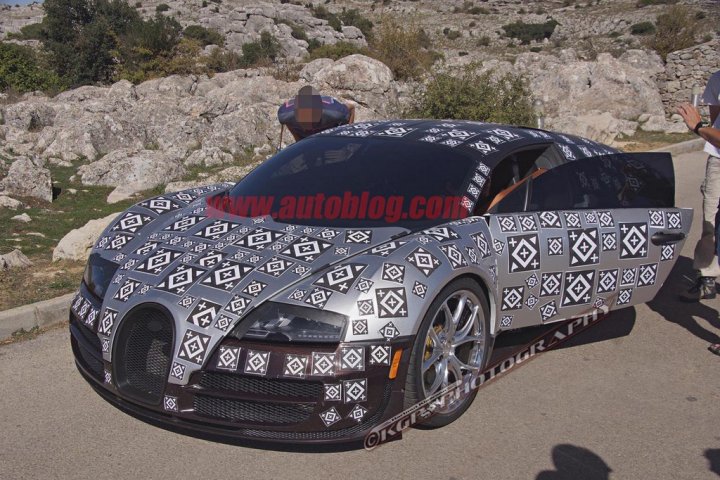 Bugatti-Chiron-Spy-Photos-1 Bugatti-Chiron-Spy-Photos-1